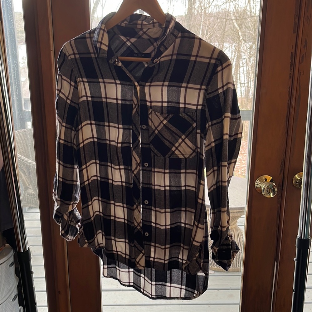 Max Jeans button down 3/4 sleeve plaid shirt